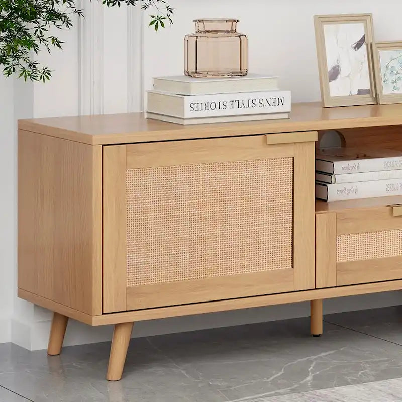 Rattan tv-meubel voor 85 tv, landelijke mediaconsole, massief houten poten, hout